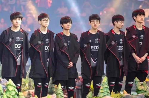 多次进攻都 多次进攻都