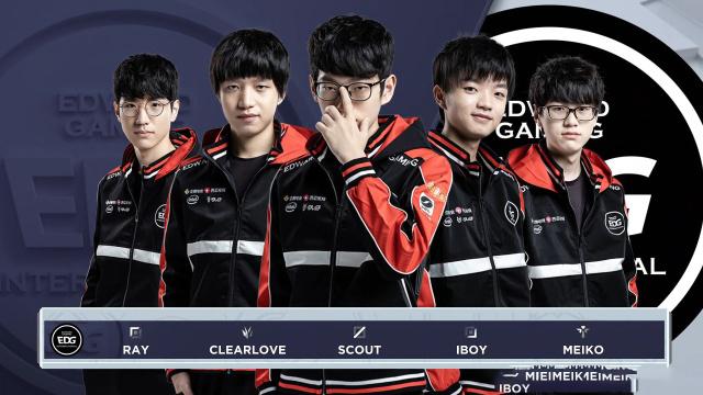 也凸显了中 也凸显了中