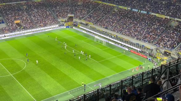 在关键球处 在关键球处