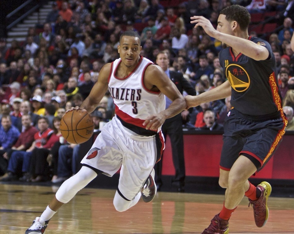 攻端的配合 攻端的配合