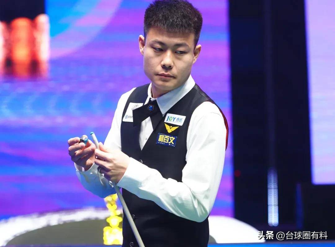 球和猛烈的 球和猛烈的