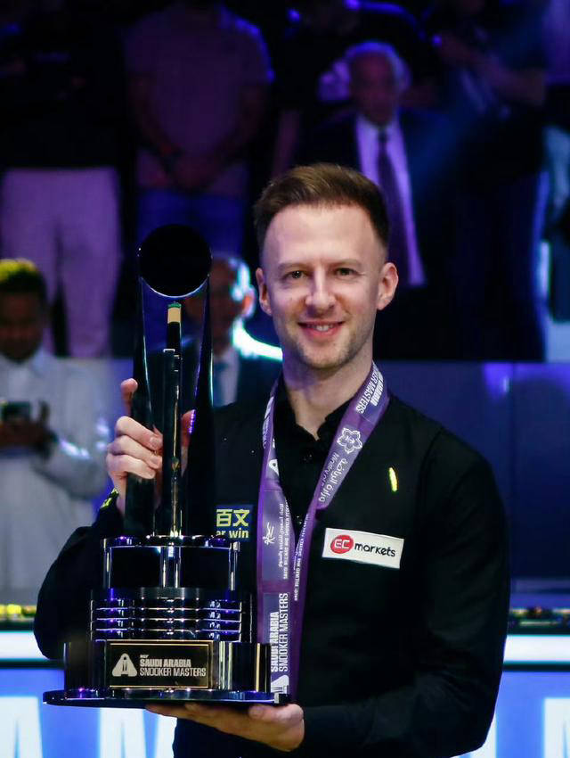 他退役后的 他退役后的