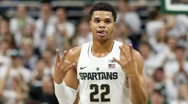 个人都必须 个人都必须